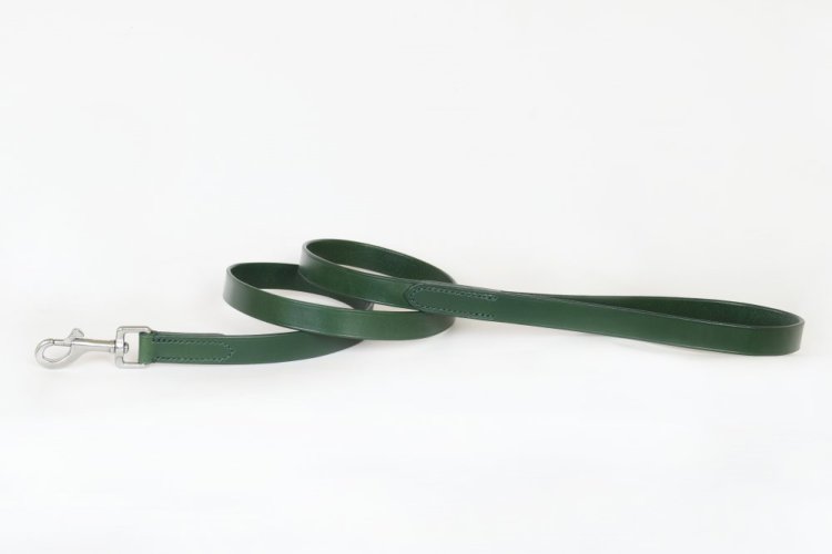 Jednoduché kožené vodítko - Šířka vodítka: 2 cm, Délka vodítka (včetně karabiny): 150 cm (pouze v černé, tmavě hnědé a kaštanové barvě)